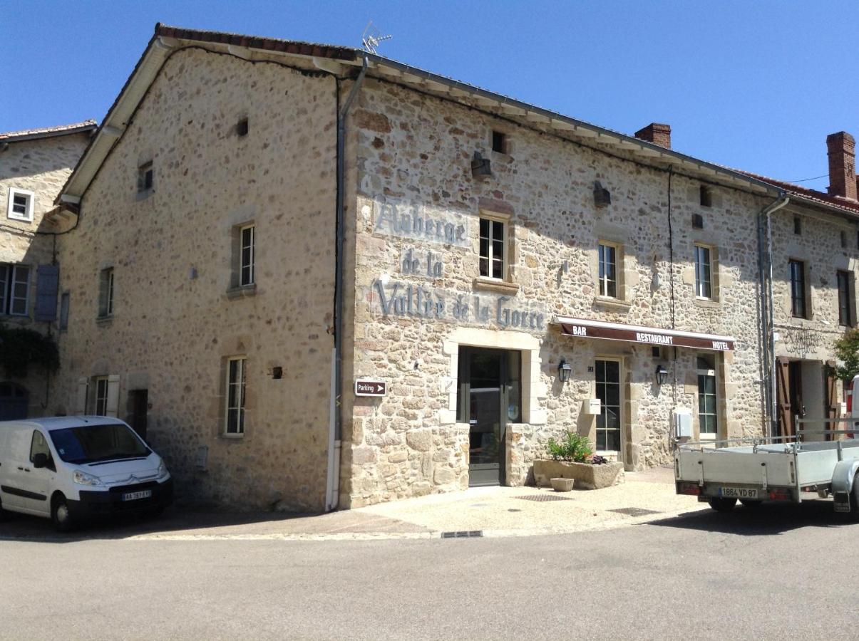 Auberge De La Vallee De La Gorre Saint-Auvent Exterior photo